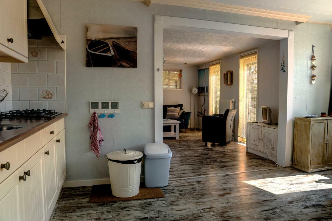 Chaletparc Krabbenkreek Zeeland - Chalet 50 سينت انالاند المظهر الخارجي الصورة